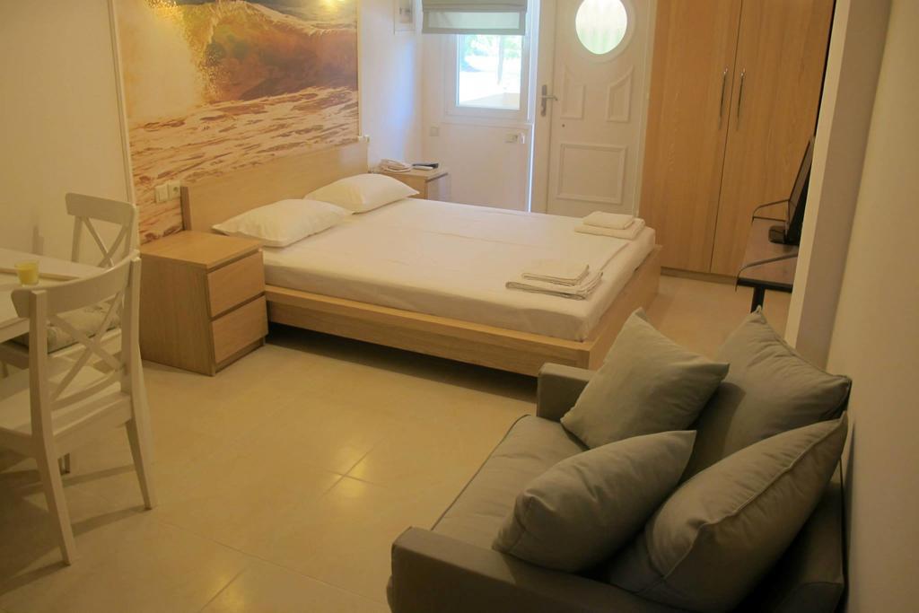 Studios Ioulia 케라모티 객실 사진